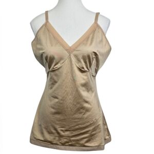 Spanx Tan V-Neck Lightweight Shapewear Top – Size 1X – Neutral Smoothing Layer